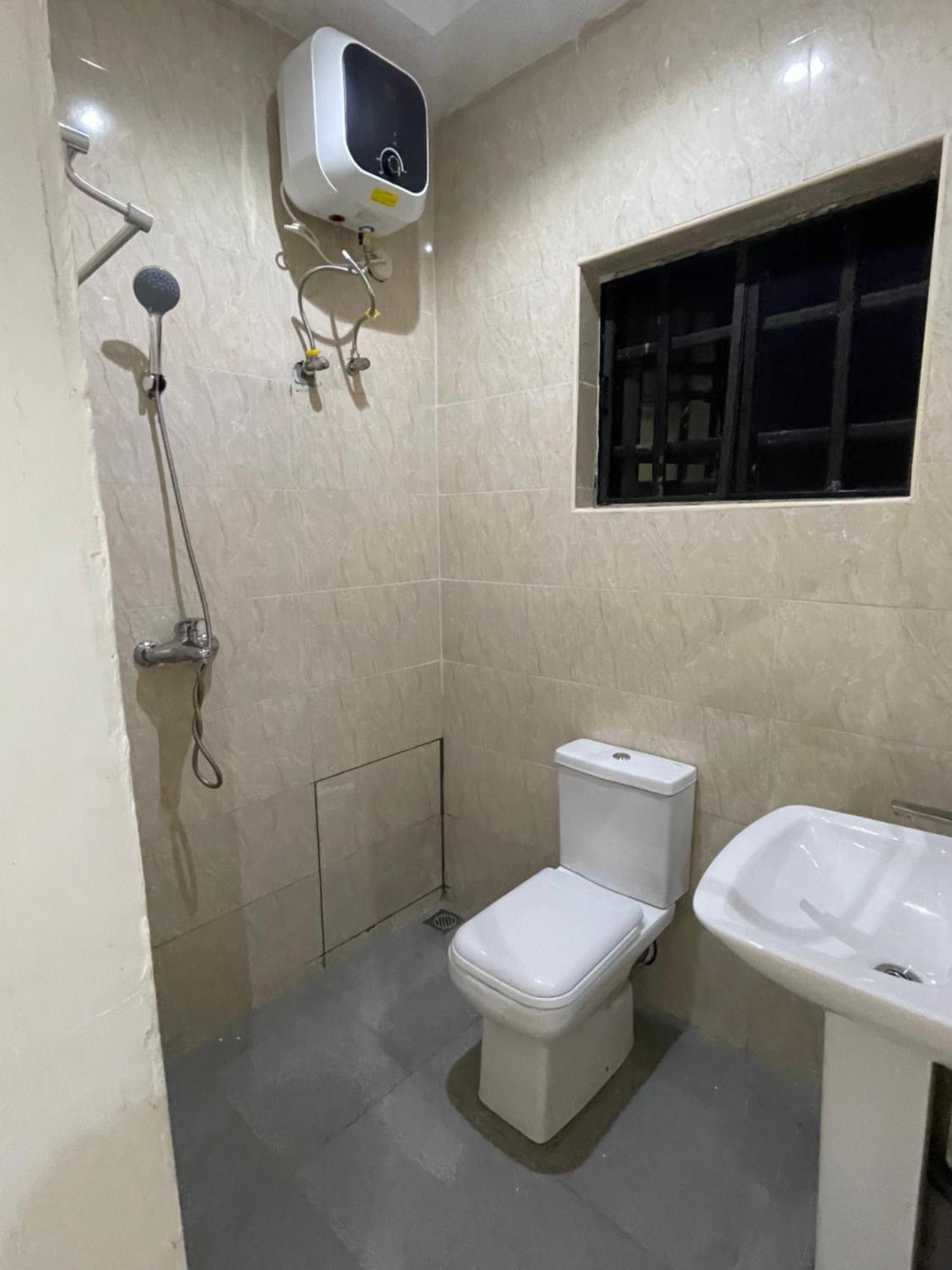 Pilgrim Place Hotel Rubuchi Екстериор снимка